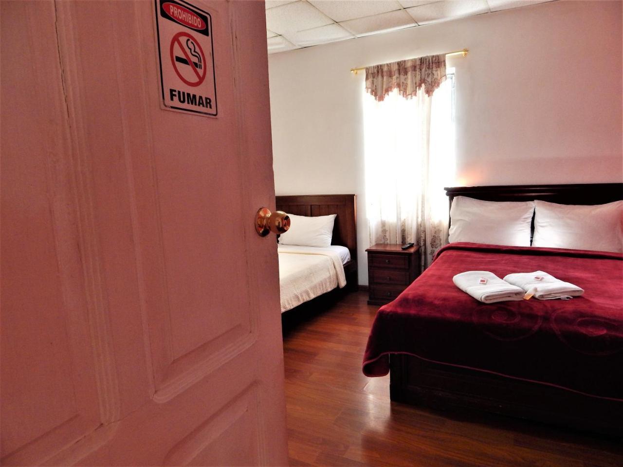 Hostal Imperial Quito Exteriér fotografie